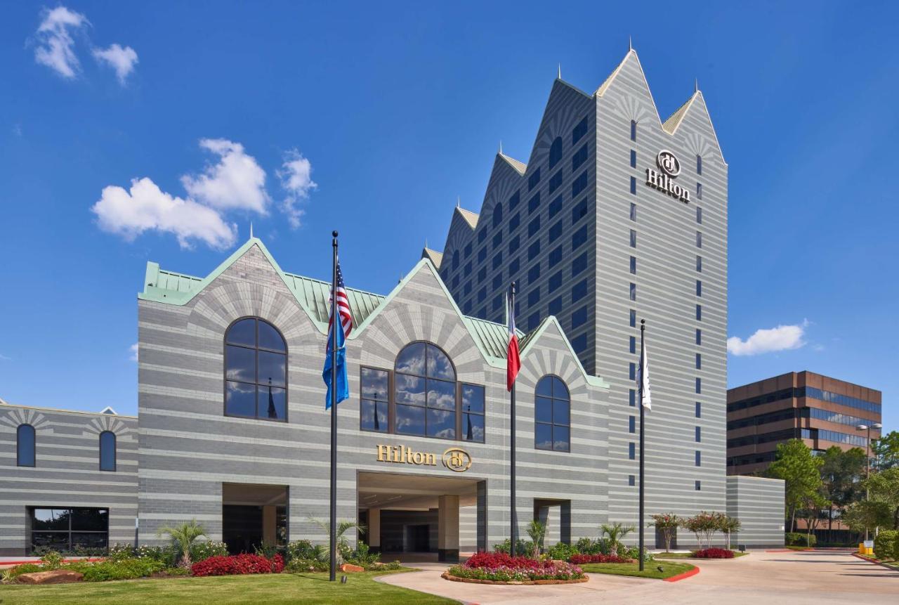 Отель Hilton Houston North Экстерьер фото